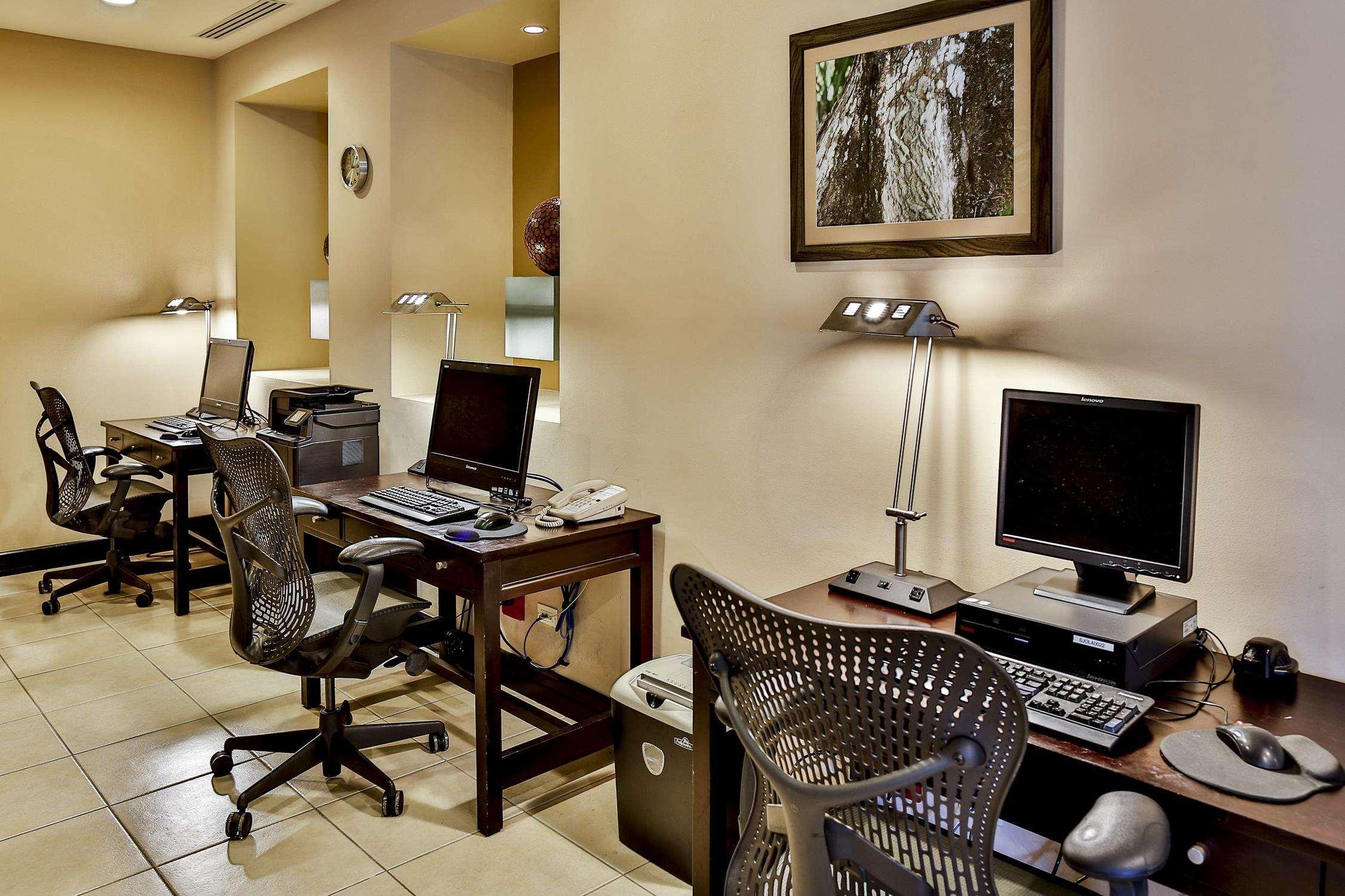 Hilton Garden Inn Guanacaste Airport Liberia Exterior photo